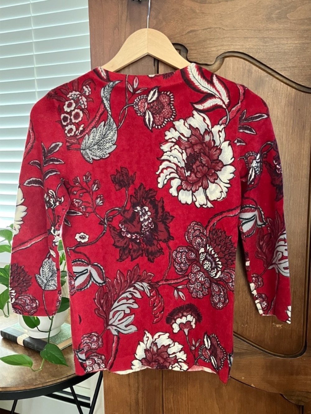 Talbots | Cashmere | Audrey Sweater | Red Floral | 3/4 Sleeve | XS